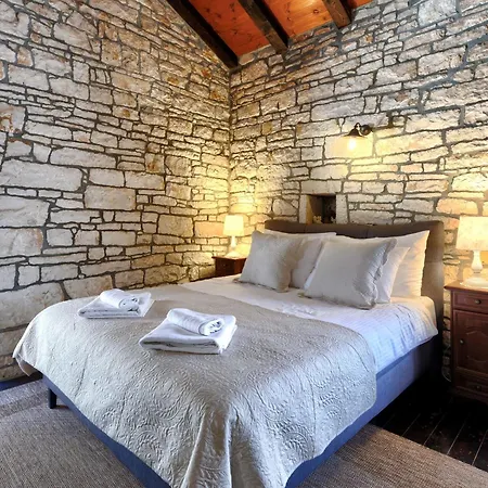 Villa Stancija Dujuni By Interhome *